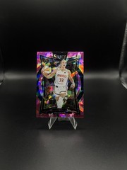 2025 Panini Select WNBA #40 Lucy Olsen Concourse level pink shock RC