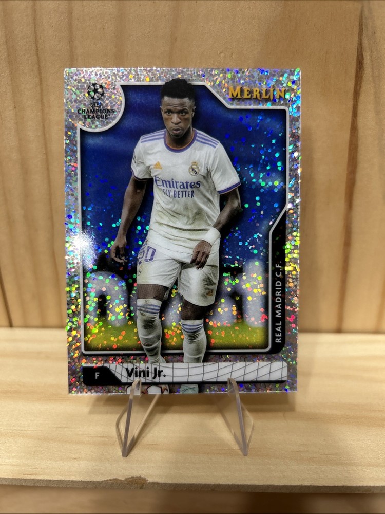 2021-22 Topps Merlin Uefa Club – Vinicius Junior #125 Sparkle Refractor /150