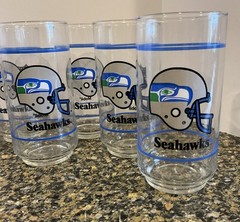 Seattle Seahawks NFL Mobil Gas Promotional 5 5/8 Inches Glasses Lot Of 9 Vintage
