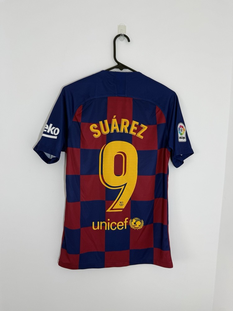 Barcelona Suarez #9 2019/20 Small Home Shirt Excellent Condition AJ5532-456