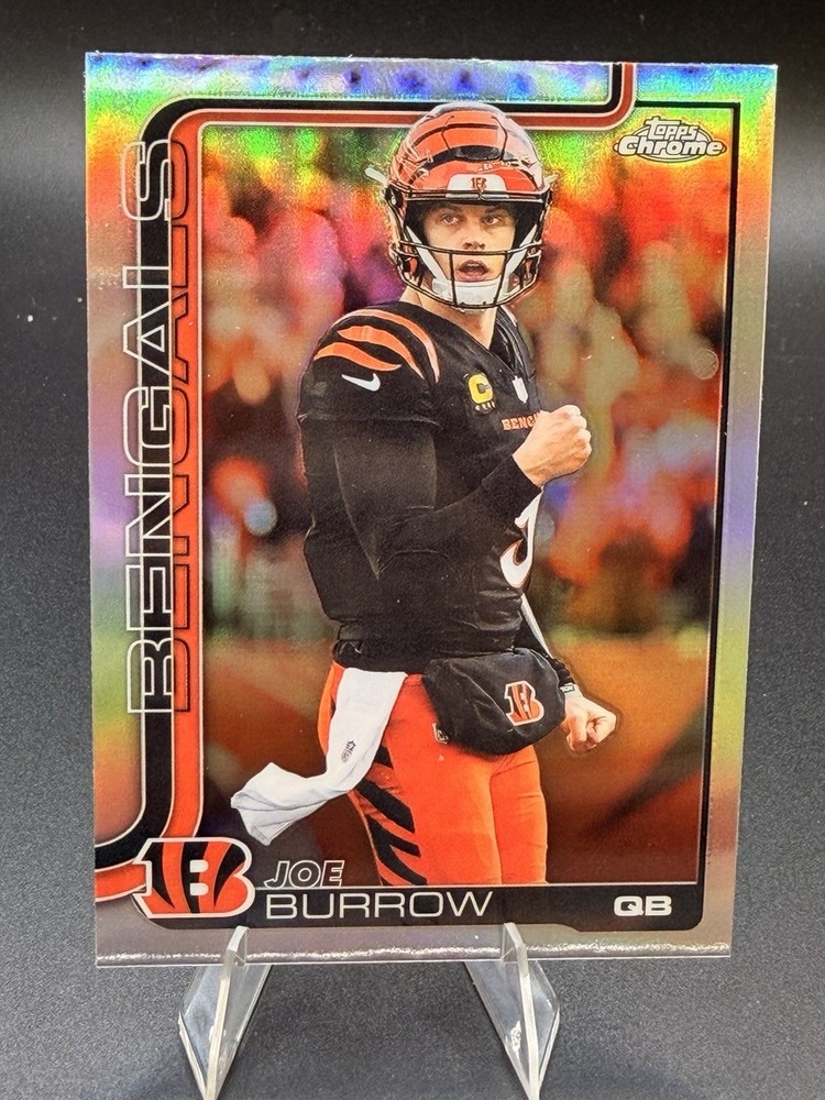 2025 Topps Chrome Joe Burrow Silver Refractor No. 61 NFL Bengals 🔥