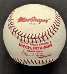 1980 Burger King Pitch Hit Run MacGregor Baseball Haiti & 34 Card Topps Card Set