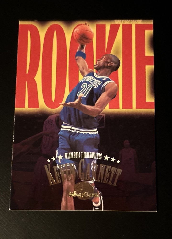 1995-96 Skybox Premium – Rookie Kevin Garnett #233 (RC)