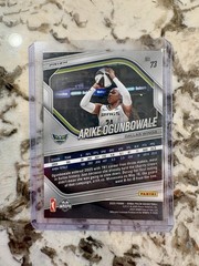 2025 Panini WNBA Prizm Arike Ogunbowale No. 73 White Seismic