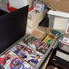 4000 Sports Card Lot Baseball Football Basketball Hockey And MORE!