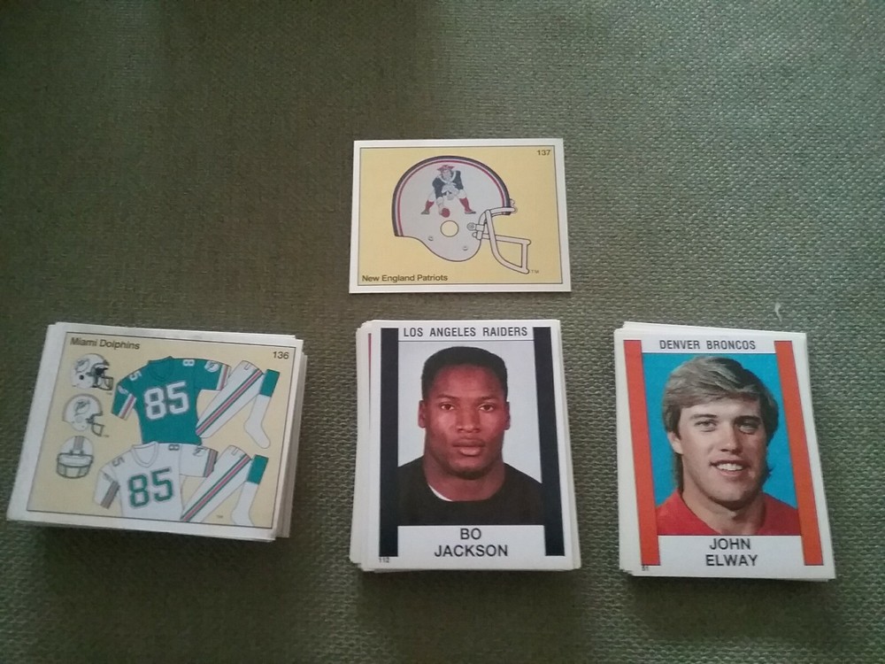1988 NFL Panini Sticker Football Singles – #251 to #447- Create Own Lot