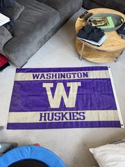 University of Washington UW Huskies Flag – Purple & Gold – Large Flag 3ft x 5ft