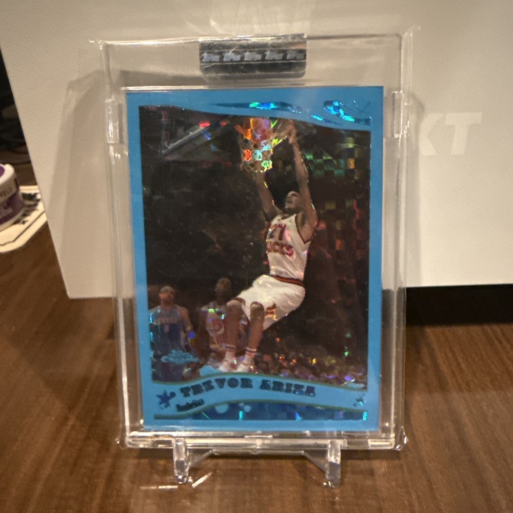 2005-06 Topps Chrome Trevor Ariza Blue Xfractor #/90 Knicks