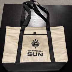 Connecticut Sun Insulated Bag – Season Ticket Holder Gift – Never Used – Zips