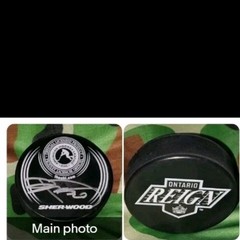 UNKNOWN SIGNATURE!? ONTARIO REIGN AHL PUCK SHER-WOOD INGLASCO MADE IN SLOVAKIA