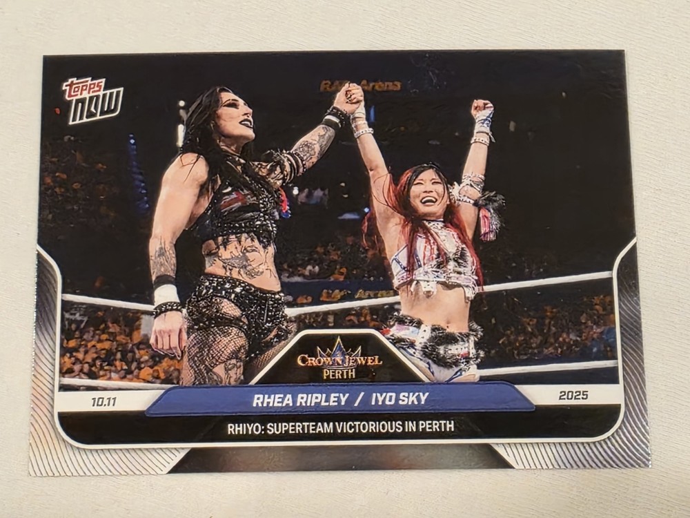 2025 WWE Topps Now RHEA RIPLEY / IYO SKY #104 – Crown Jewel