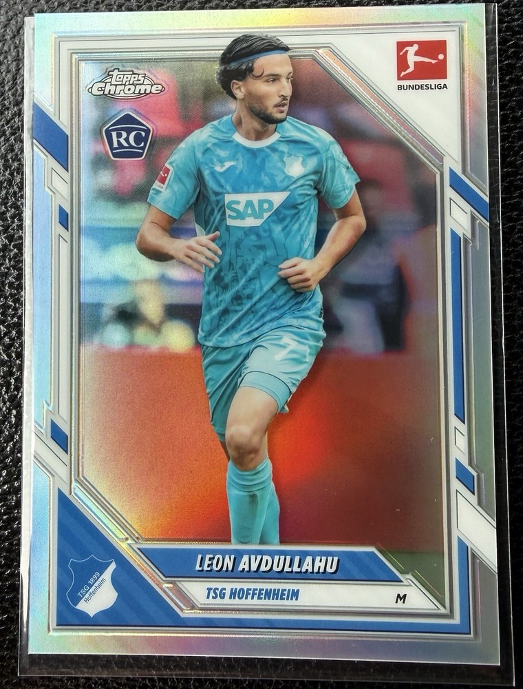 2026 Topps Chrome Bundesliga, Leon Avdullahu #45 Refractor, RC