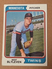 1974 Topps – Bert Blyleven #98 EX Good Centering