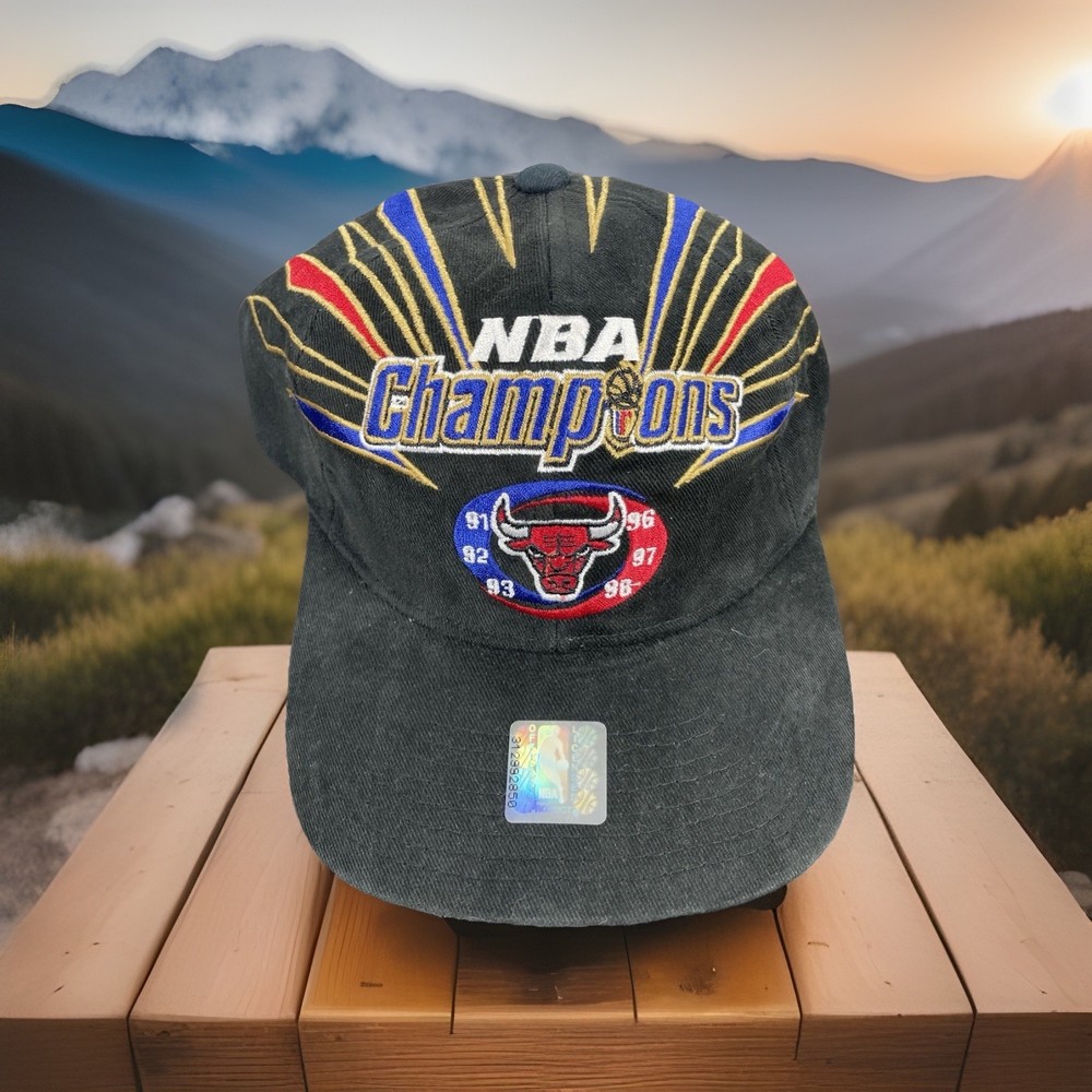 🔥Vintage 1998 Chicago Bulls Championship Hat NBA Champions Locker Room Starter
