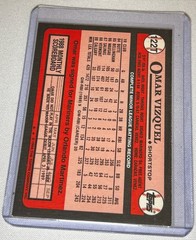 1989 Topps Traded – Omar Vizquel #122T (RC) Tiffany&rsquo;s