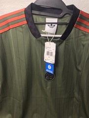 Bayern Munich adidas Originals Icon Jersey Dark Green Mens Size M wide fit