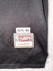 Hardwood Classics Lakers Basketball Jersey #32 Johnson Mitchell & Ness XL 1975