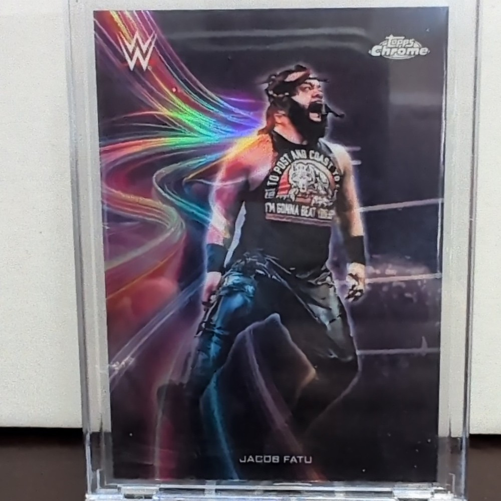 2026 Topps Chrome WWE Jacob Fatu Signalz SSP – Case Hit