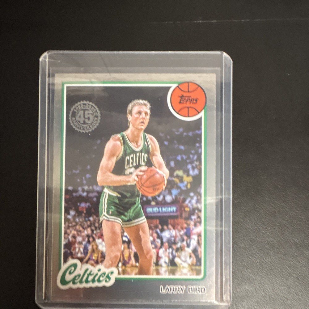 Topps 2025-26 Larry Bird Boston Celtics #80BK-1 1980-81 Topps Insert