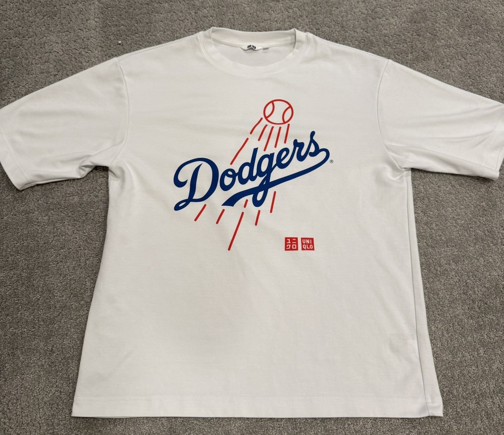 LA Dodgers Father’s Day UNIQLO T-Shirt (M) – NEW