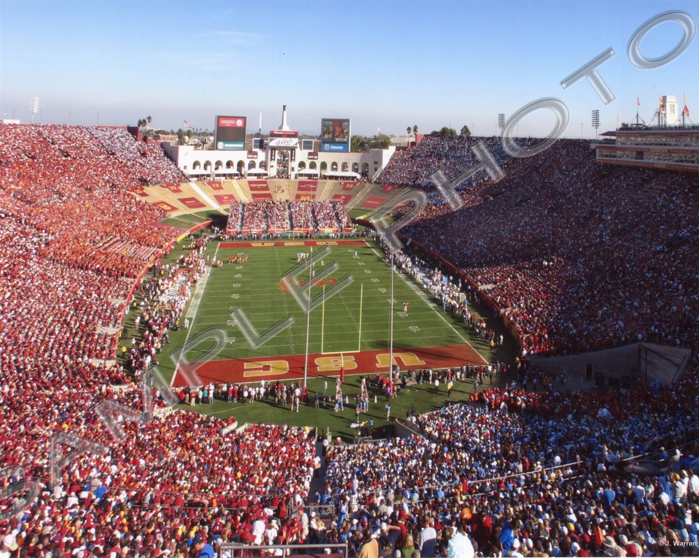 LOS ANGELES CALIFORNIA COLISEUM USC TROJANS FOOTBALL 8X10 GLOSSY PHOTO