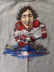 Reebok 2011 Winter Classic Alex Ovechkin Cartoon Caricature Shirt Youth Small