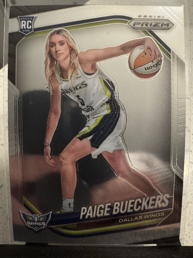 2025 Panini Prizm WNBA Paige Bueckers ROOKIE Variation #147 Dallas Wings