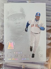 1999 Skybox Molten Metal – Heavy Metal Fusion Tony Gwynn #41F