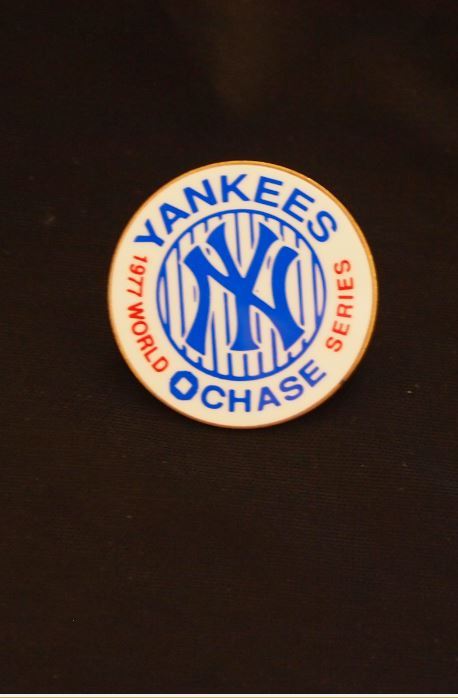 NEW The New York Yankees 1977 World Series Chase Pin Baseball NYY NY