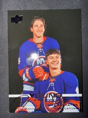 2025-26 Upper Deck Series 2 – Young Guns Matthew Schaefer, Marc Gatcomb #499 (RC
