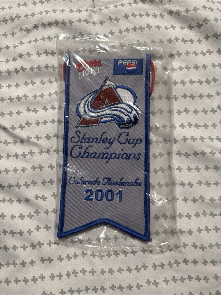 Colorado Avalanche NHL Stanley Cup Champions Banners – 2001 12”x6” Gray COOL