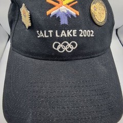 2002 Salt Lake City Olympic Hat And Pins Gold Medal Mile Pin Snow Flake Pin