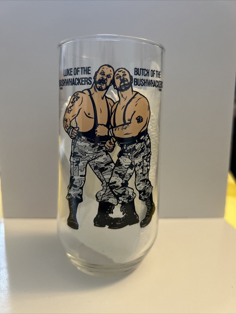 WWF WWE LUKE & BUTCH OF THE BUSHWHACKERS 1990 Titan Sports Wrestling Glass 16oz