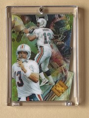 1996 COLLECTOR’S EDGE – ADVANTAGE FOOTBALL – DAN MARINO DIE CUT CARD # V24