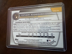 2025 Bowman – Chrome Prospect Autographs Yophery Rodriguez Orange Shimmer /25