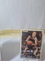 1994-95 Fleer – Scott Skiles #163 (Base) NM-MT