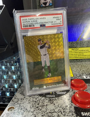 2025 Topps Archives Aaron Judge &rsquo;64 Stand Ups Foilfractor Superfractor 1/1 PSA 9