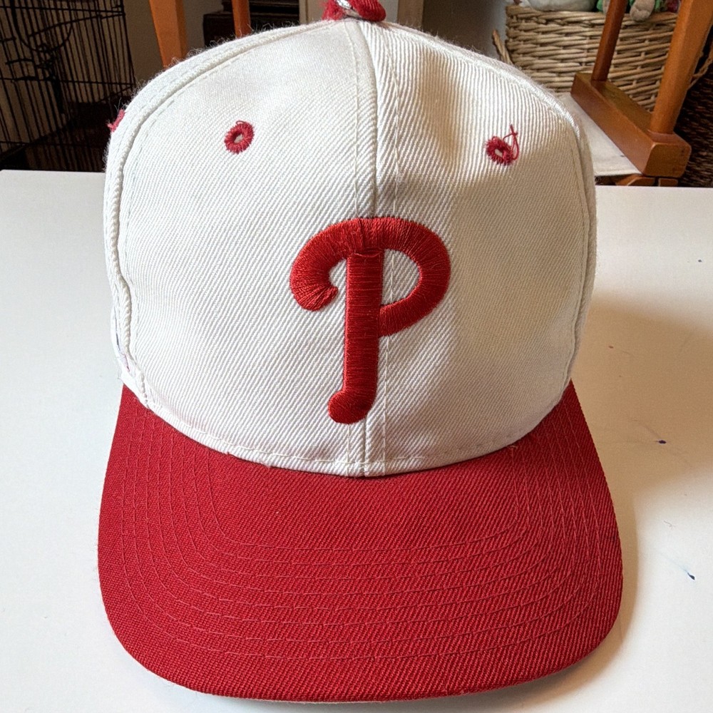 Sports Specialties Philadelphia Phillies MLB Snapback Cap One Size White Red