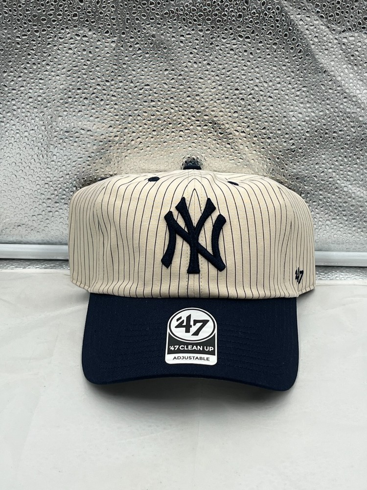 New York Yankees MLB &rsquo;47 Brand Natural Pinstripe TwoTone Clean Up Adjustable Hat