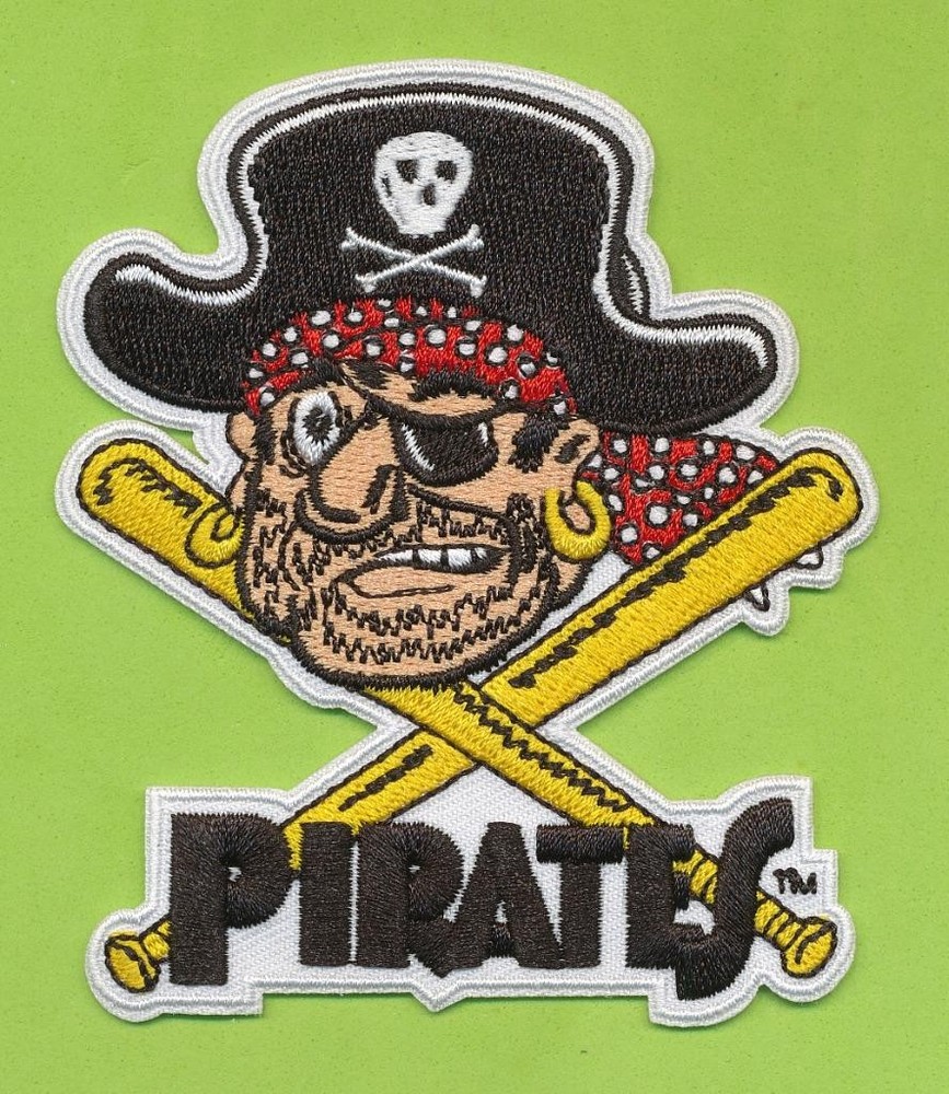 3&Prime; x 3-3/4&Prime; Embroidered Retro Patch – Pittsburgh Pirates (1958-66)