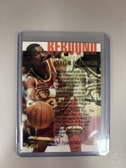 1994-95 Ultra Rebound Kings Hakeem Olajuwon #6 Rockets Insert Basketball Card