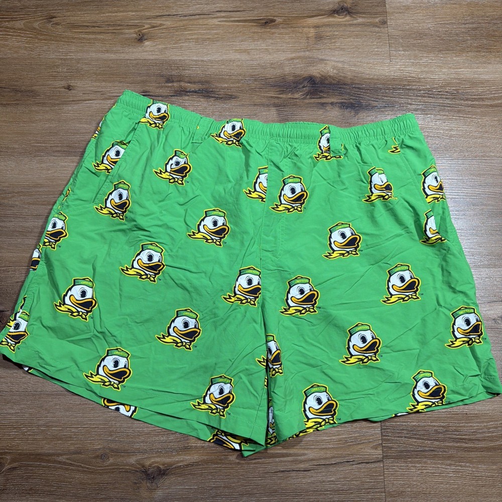 Columbia PFG Shorts Men&rsquo;s XXL Oregon Ducks Backcast Omni-Shade Swim Board Green