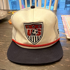 New Era USA Soccer Mesh Snapback Rope Trucker Hat White Blue Red OS