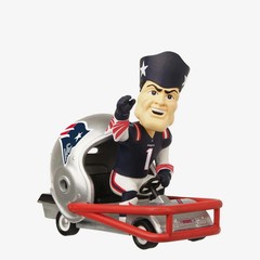 Pat The Patriot New England Patriots Helmet Cart Bobblehead NFL Football