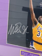 Magic Johnson Signed 11×14 Photo Custom Framed Display JSA COA Lakers HOF MVP