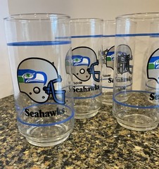 Seattle Seahawks NFL Mobil Gas Promotional 5 5/8 Inches Glasses Lot Of 9 Vintage