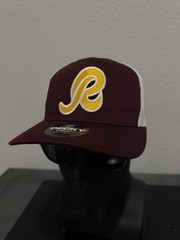 Retro Throwback Washington Redskins R Logo Trucker Mid Crown Adult Snapback Hat