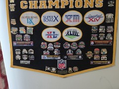 Pittsburgh Steelers Embroidered Wool Champions Banner 24 x 36 with 90 Hat Pins