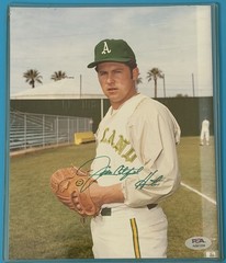PSA/DNA Jim Catfish Hunter AUTOGRAPHED GREEN INK PHOTO COLOR MATCH OAKLAND A&rsquo;s