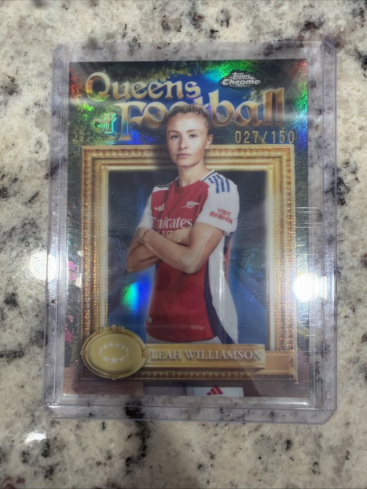 LEAH WILLIAMSON 2024-25 Topps Chrome UEFA Queens of Football Blue Refractor /150